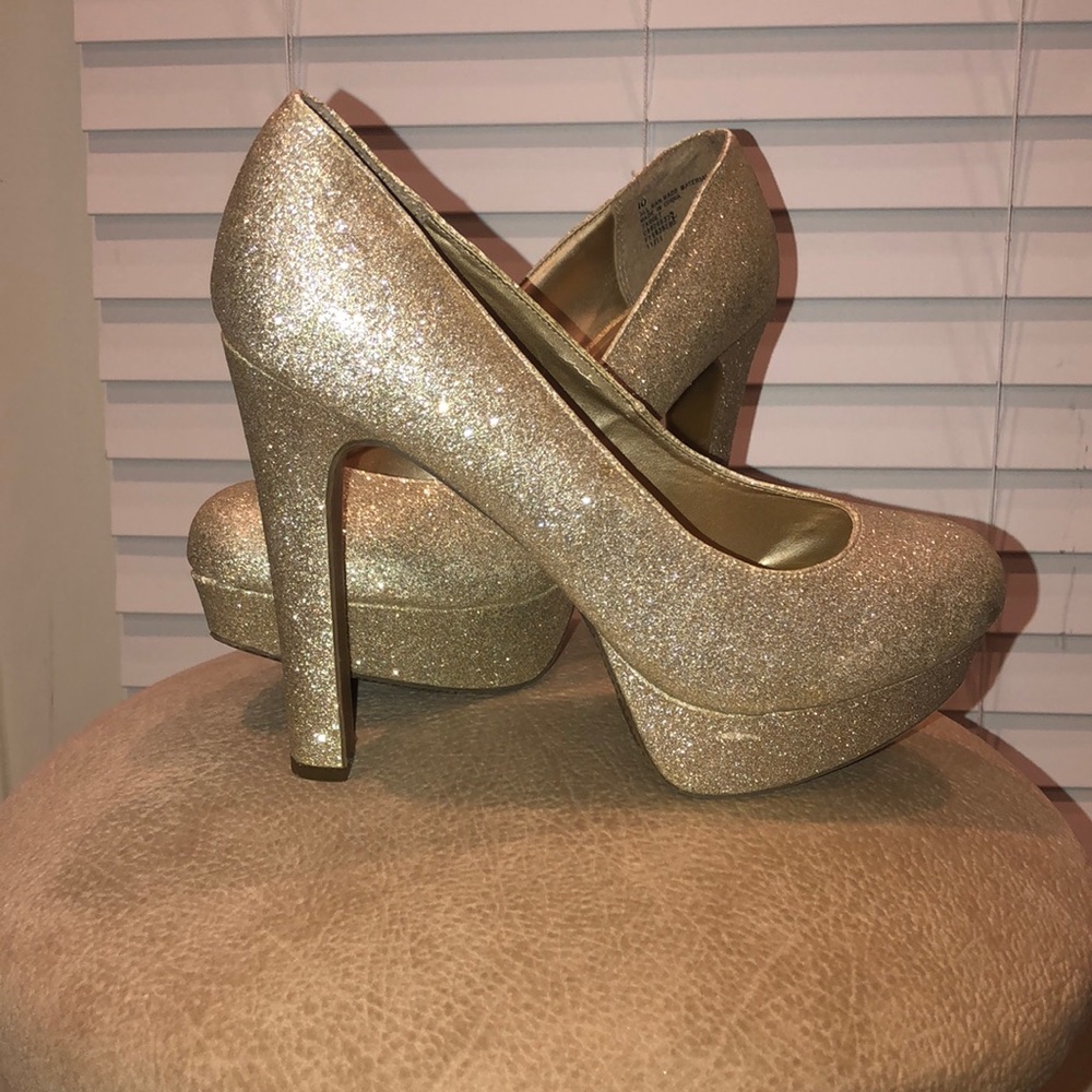 🚂Massimo glitter/gold Platform Heels